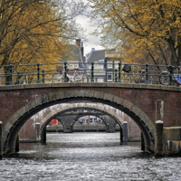 Каналами Амстердама
