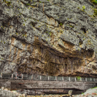 В каменном мешке