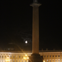 Александровская колонна. Ночь на Дворцовой.