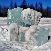 Сделанный запас воды на зиму.Якутия