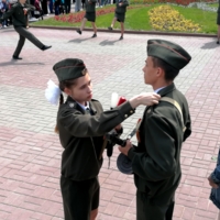 Я ТОЛЬКО ПОПРАВЛЮ ВОРОТНИЧОК