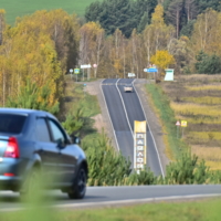 По правой стороне