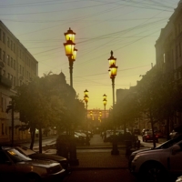 Освещая улицы Петербурга.