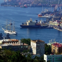 Открыт,закрытый порт Владивосток.