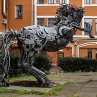 Железно-креативный конь