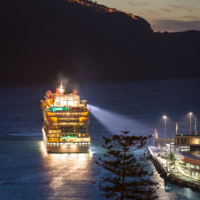 В нашу гавань