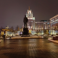 Площадь Маяковского