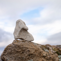 Просто камень