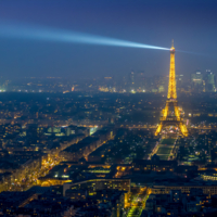 Луч над городом