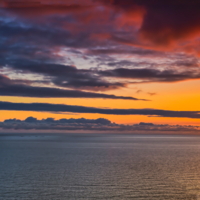 Закат над морем