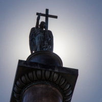 Ангел над городом