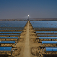 Солнечная электростанция в пустыне...