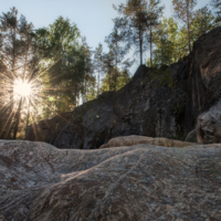 В лучах заходящего солнца