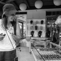 Я типа завтра зайду за сережками....