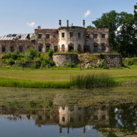 Заброшенная усадьба