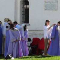 Переодевание в яркое