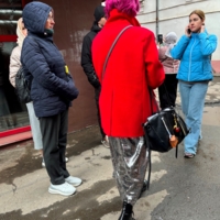 Девушки бывают разные