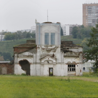 Замаскировали