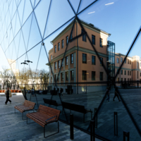 Для будущего в настоящем надо иметь прошлое