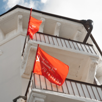 под флагом Победы...