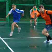 А у нас во дворе