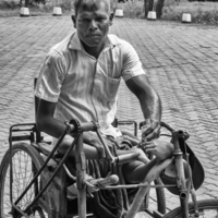 Далеко до тепла