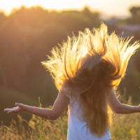 Радуясь солнцу