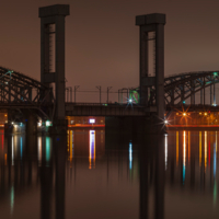 Штрихкод ночного Петербурга