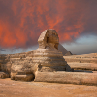 Сфинкс из мифа древнего Египта