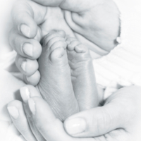 в маминых руках...