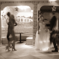 А свадьба пела и плясала