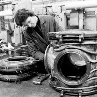 слесарь сборщик