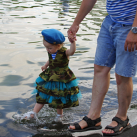 На празднике с дочкой