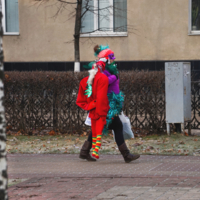 Праздник к нам приходит