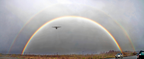 Пролетая под радугой ))
