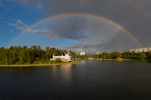 Радуга вечером к хорошей погоде.